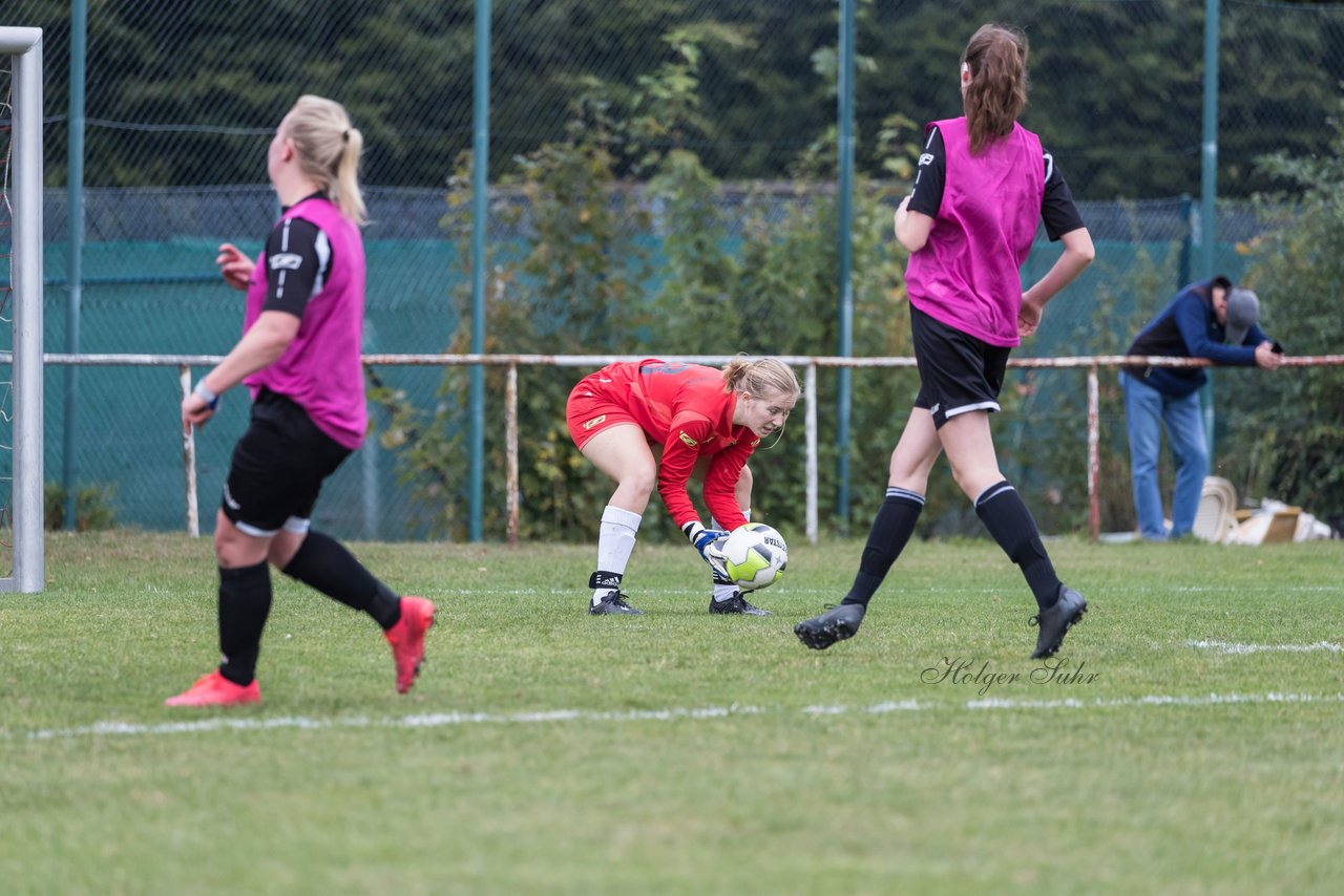 Bild 273 - Frauen Grossenasper SV - SV Steinhorst/Labenz : Ergebnis: 1:3